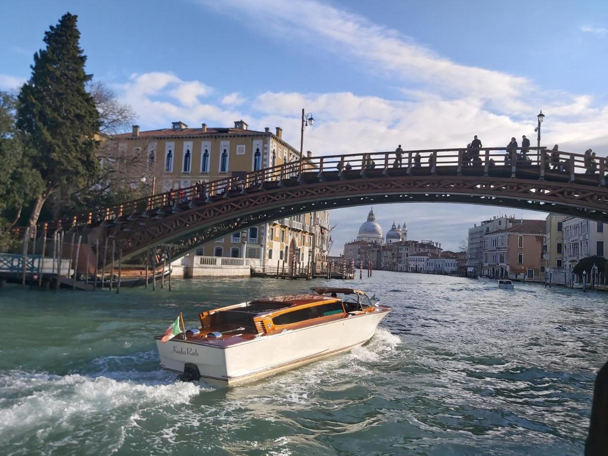 Bergamo Allegra ภายนอก รูปภาพ